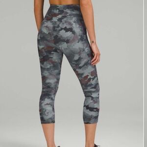 NWOT Lululemon Invigorate High-Rise Crop Heritage Camo Wash Mineral Blue 12
